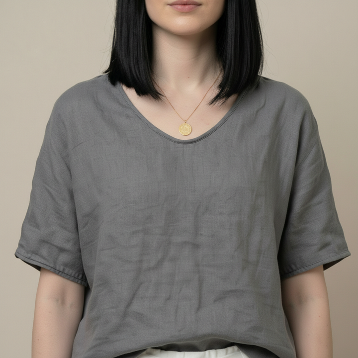 CLARA | ESSENTIAL V-NECK TOP